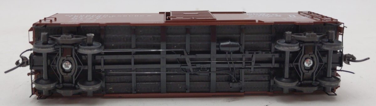 Kadee 4317 HO Richmond,Fredericksburg & Potomac PS-1 40' Boxcar w/ 6' Door #2824