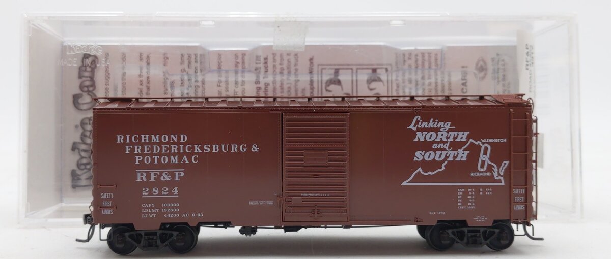 Kadee 4317 HO Richmond,Fredericksburg & Potomac PS-1 40' Boxcar w/ 6' Door #2824