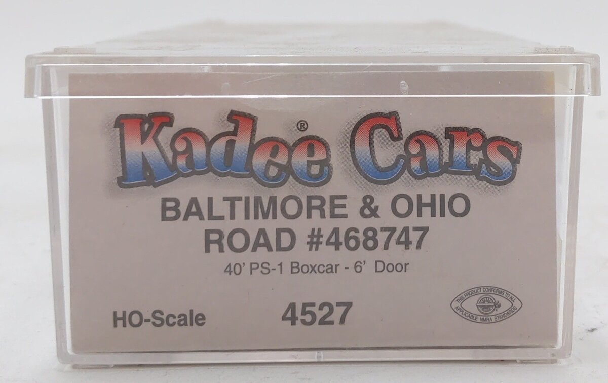 Kadee 4527 HO Baltimore & Ohio Pullman-Standard PS-1 40' Boxcar #468747