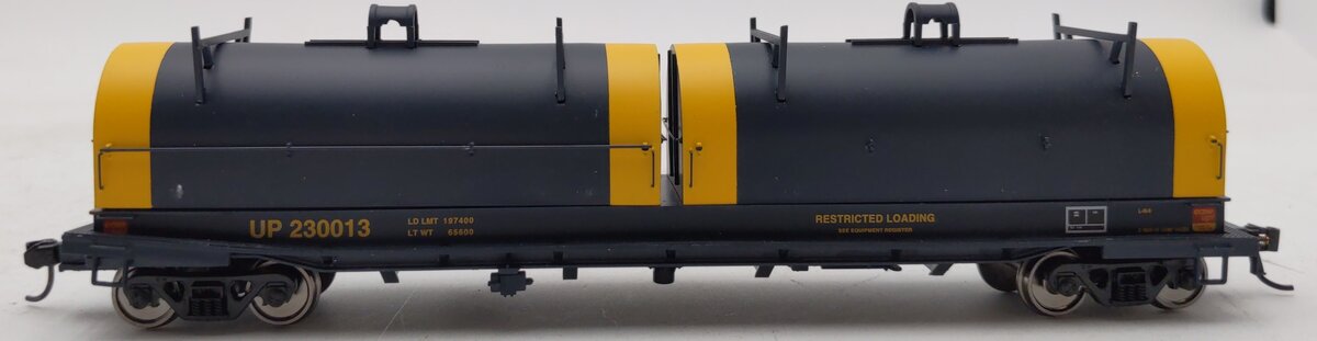Walthers 920-105210 HO Union Pacific 50' Evans Cushion Coil Car RTR #230013