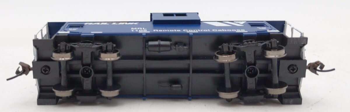 Walthers 931-1530 HO Scale Montana Rail Link Caboose #1105