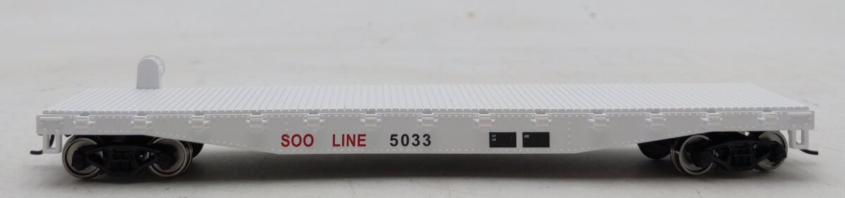 Walthers 931-1608 HO Soo Line Flatcar - Ready to Run #5033