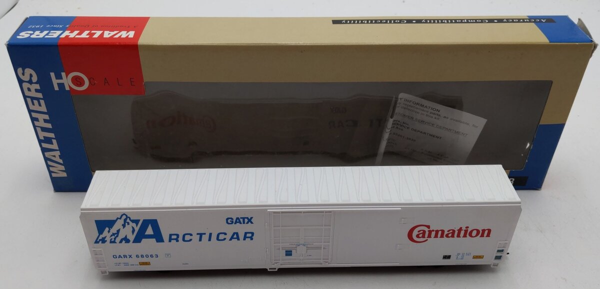 Walthers 932-60902 HO Scale Carnation Cryogenic Reefer Car #68063 LN/Box