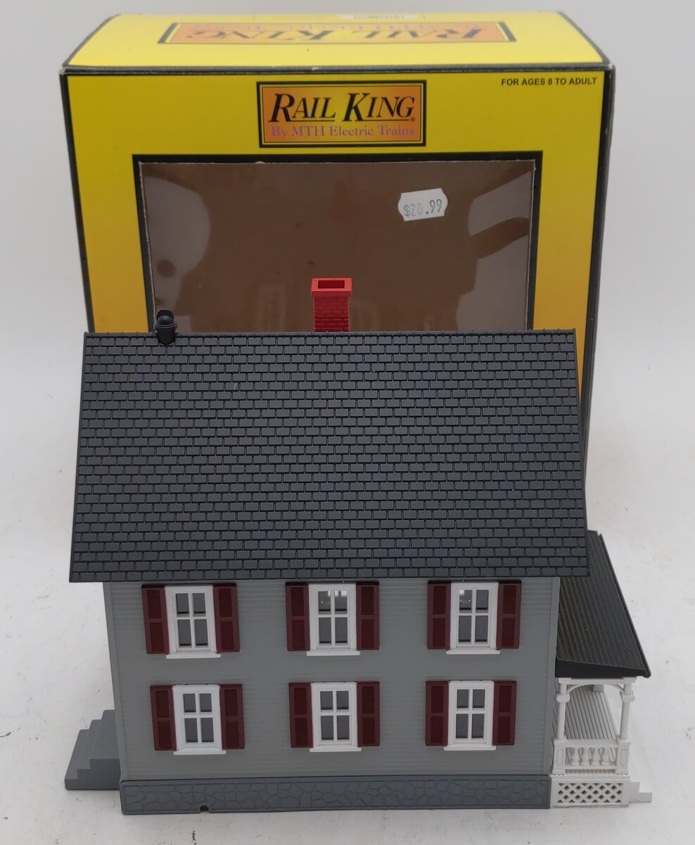 MTH 30-9024 O Gauge Assembled Row House With Porch Gray W/Red Shutters LN/Box