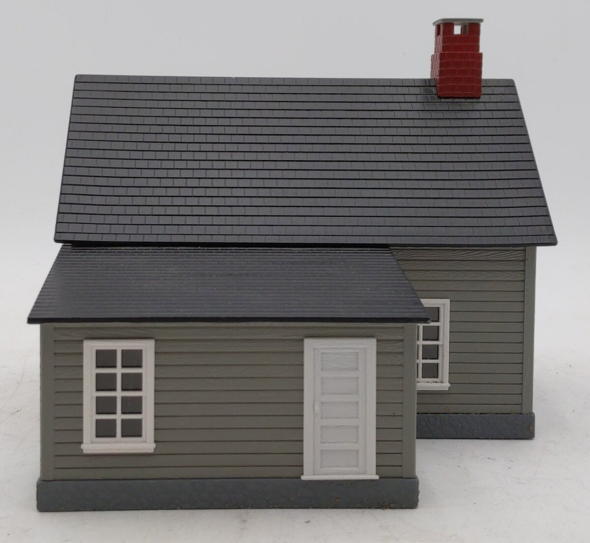 MTH 30-90010 O Gray & Black Work House #2