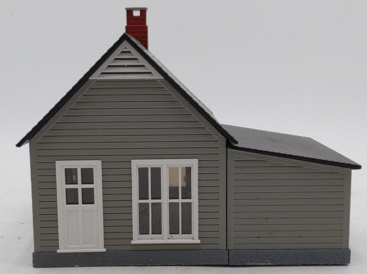 MTH 30-90010 O Gray & Black Work House #2