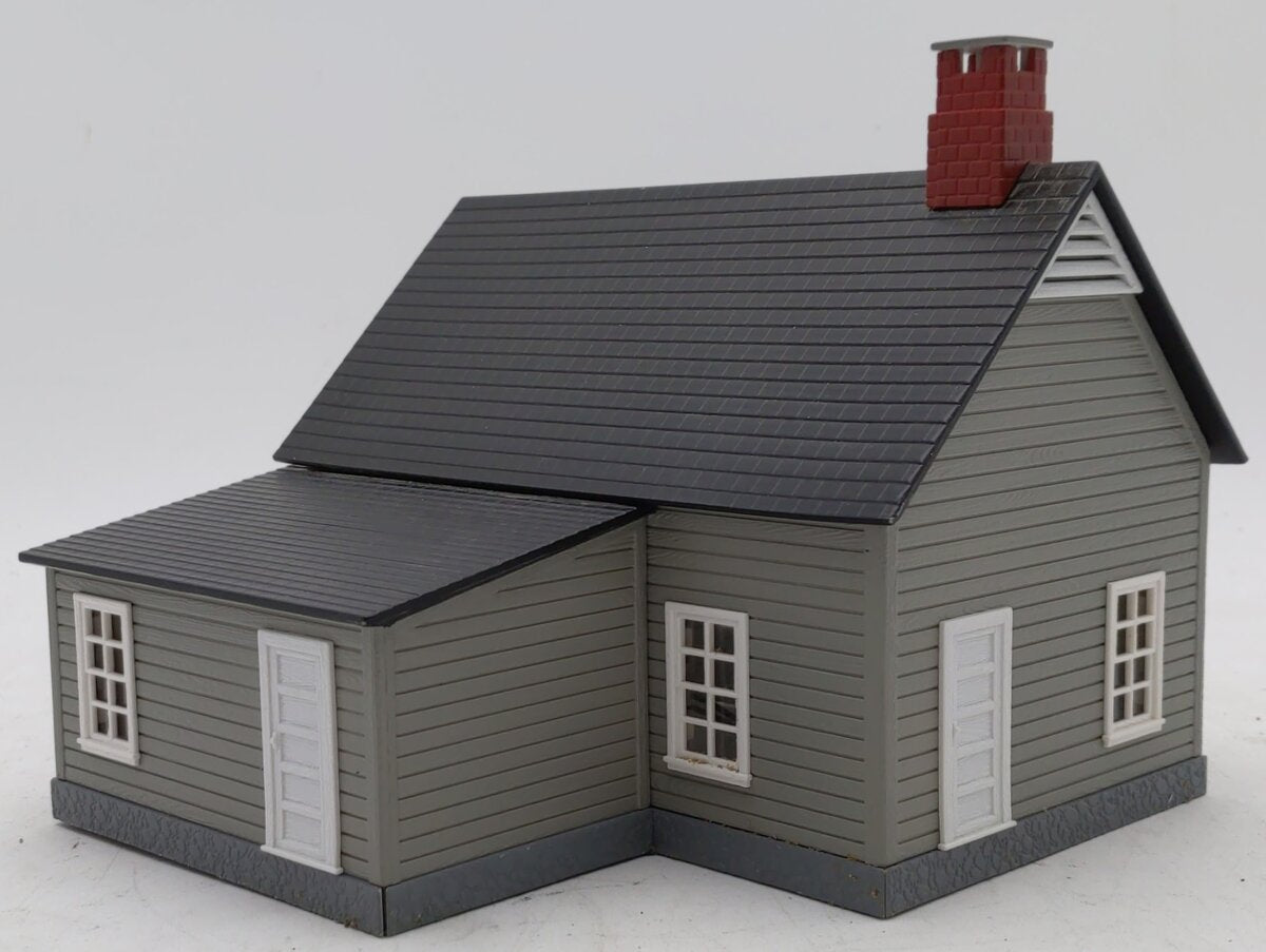 MTH 30-90010 O Gray & Black Work House #2