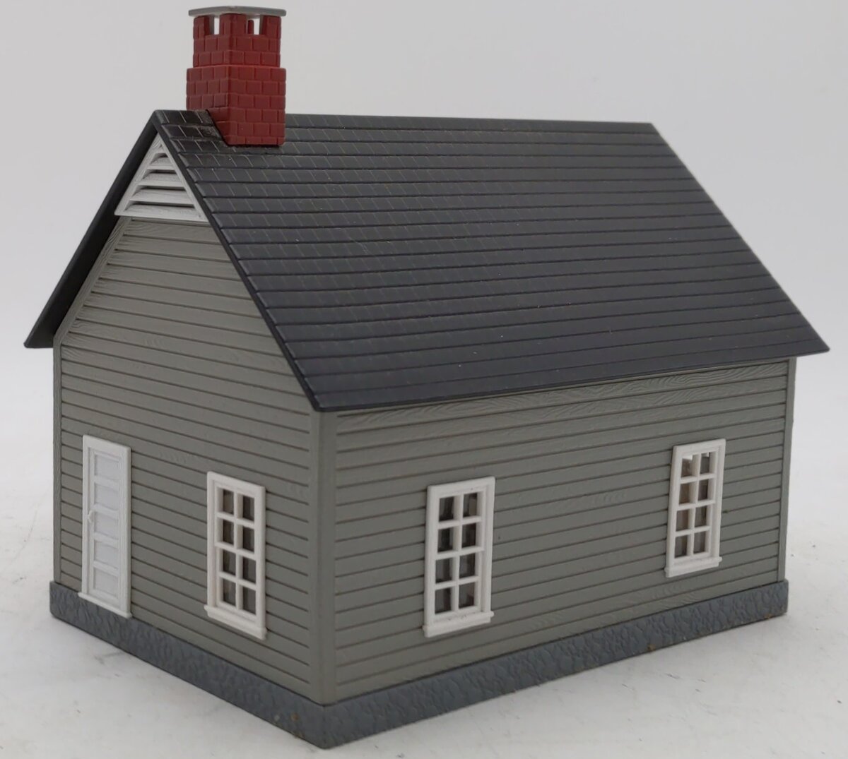 MTH 30-90010 O Gray & Black Work House #2