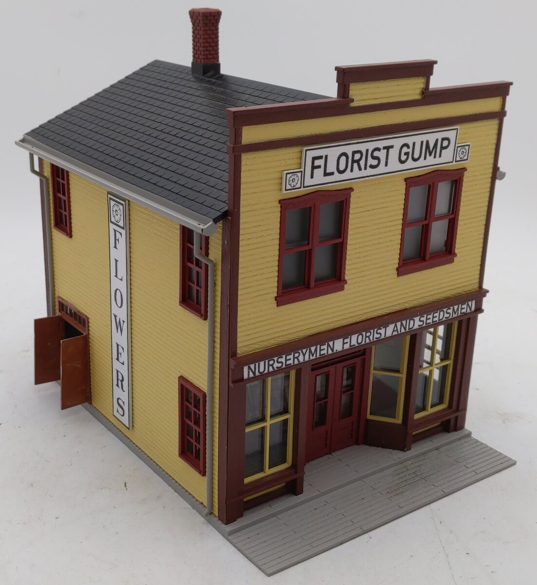 MTH 30-90575 O Florist Gump RailKing 2-Story Store Front Building