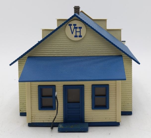MTH 30-90299 Valley Hardware Country Store LN