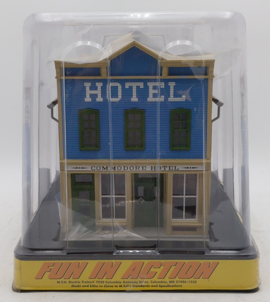 MTH 30-90574 O Commodore Hotel RailKing 2-Story Hotel Building