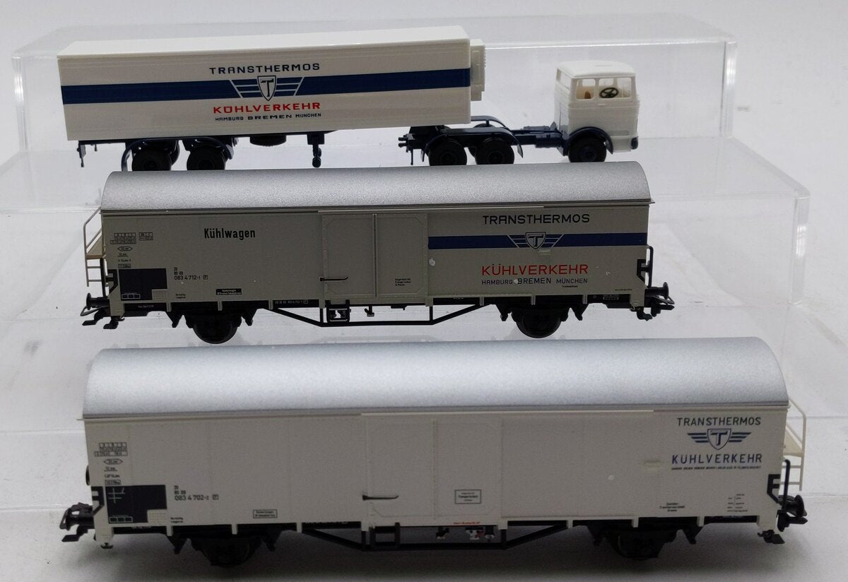 Marklin 47322 HO "Transthermos" Refrigerator Car Set