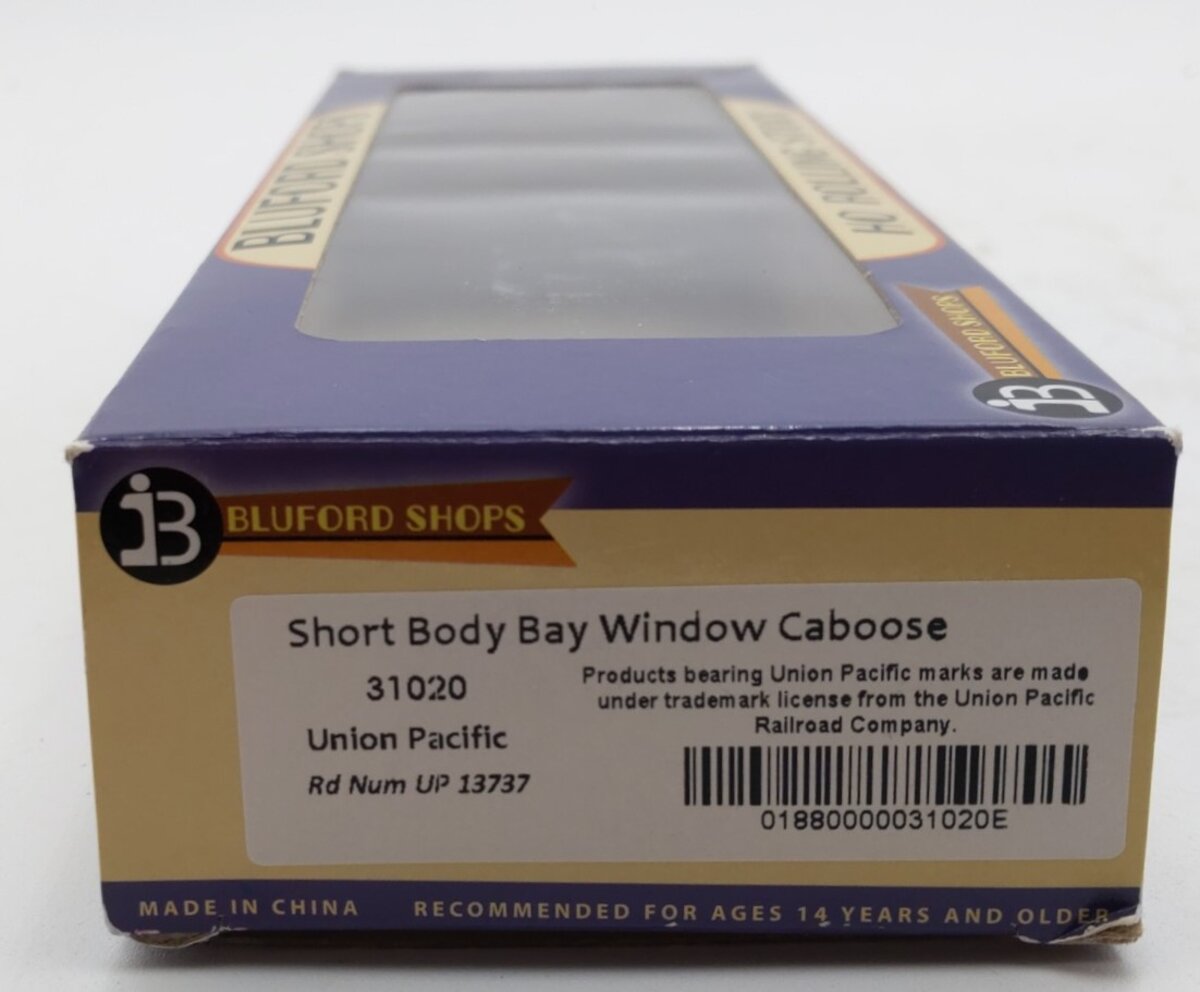 Bluford Shops 31020 HO Union Pacific Short Body Bay Window Caboose #13737 NIB