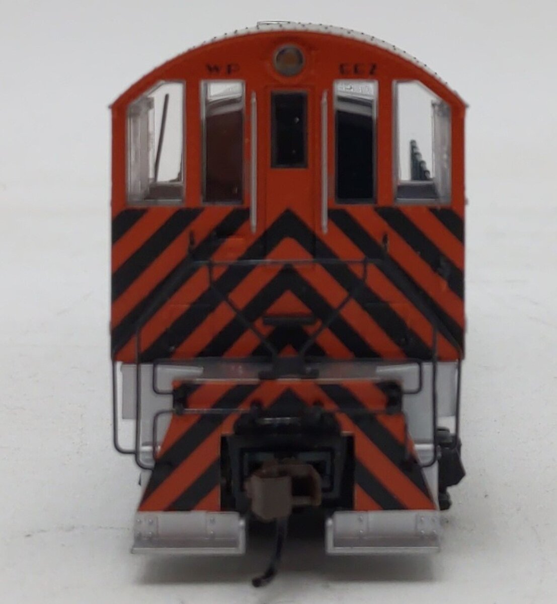 Bachmann 63307 HO Western Pacific ALCO S2 Diesel Locomotive #562