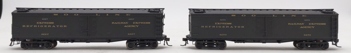 Broadway Limited 1868 HO SOO Line GACX 53'6" Wood Reefer #4227,4279 (Pack of 2)