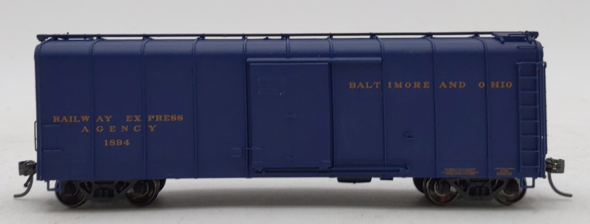 Fox Valley Models 30324 HO Scale B&O Wagontop/Flat Dr C-16 Express Box Car #1894