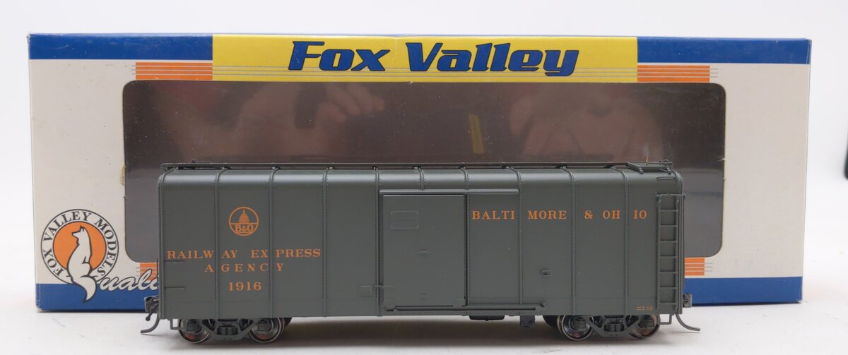 Fox Valley Models 30330 HO Scale B&O Class C-16 Wagontop Express Boxcar #1916