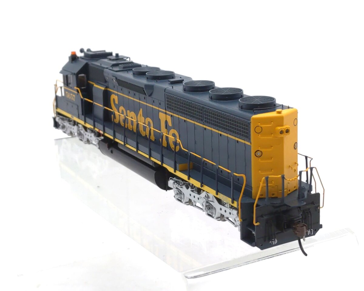Athearn G65809 HO Santa Fe SD45-2 Diesel Locomotive with DCC & Sound #5657