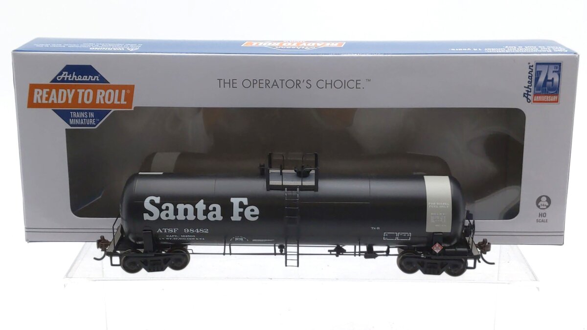 Athearn 15945 HO Atchison Topeka Santa Fe RTR RTC 20,900 Gallon Tank Car #98482 LN/Box