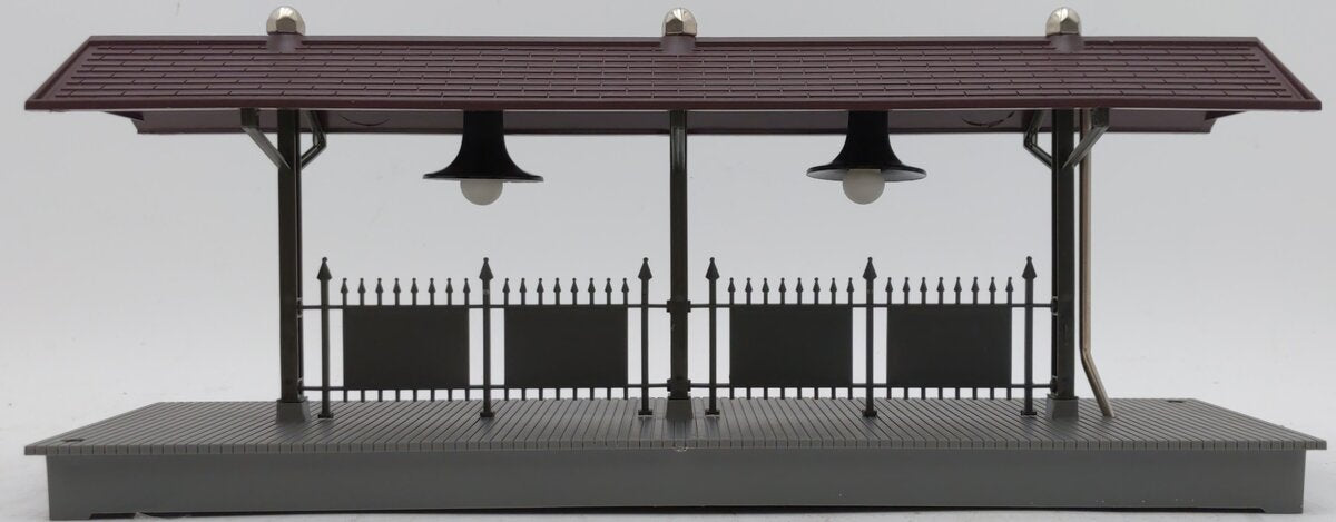 Lionel 6-12943 157 Illuminated Grey w/Brown Roof Station Platform