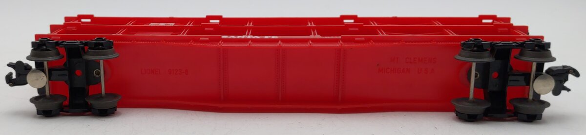 Lionel 6-9281 O Gauge Santa Fe Tri-level Auto Carrier NIB