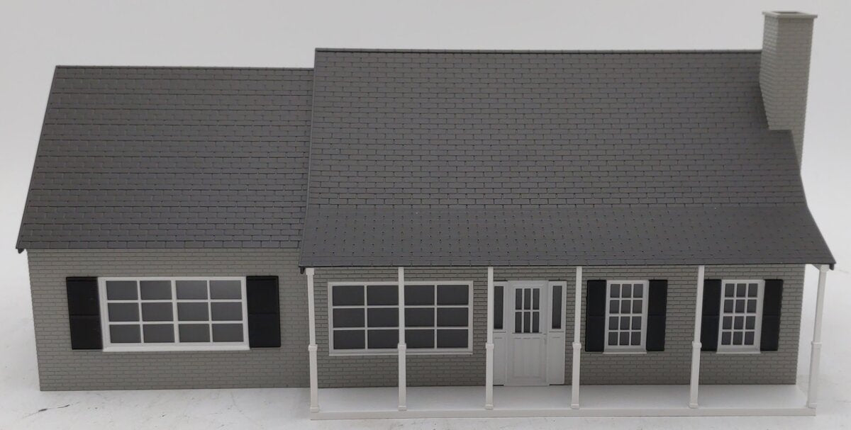 Lionel 6-34113 O Gauge Large Assembled Suburban House #2