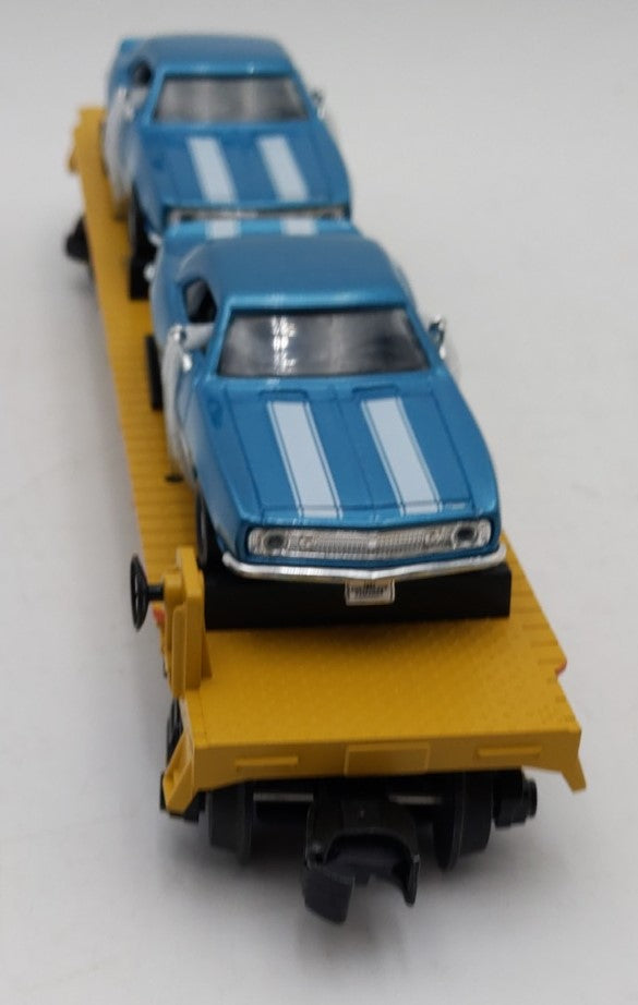 MTH 30-76792 O Chessie Flat Car with 2 1967 Camaros #8819