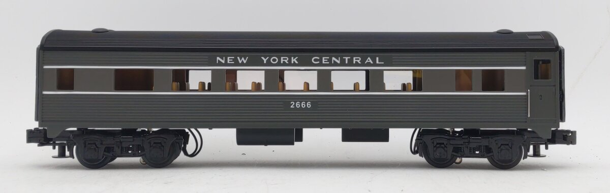 MTH 30-6115 New York Central O27 Streamlined Coach Car LN/Box