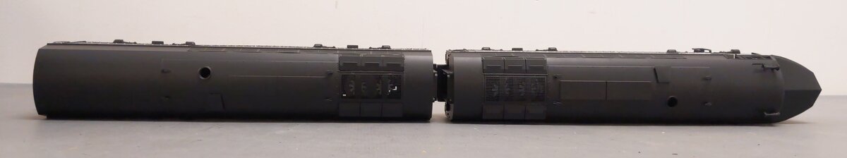 MTH 20-2294-1 NYC Sharknose AB Diesel Engine Set #3818/2702 w/PS2