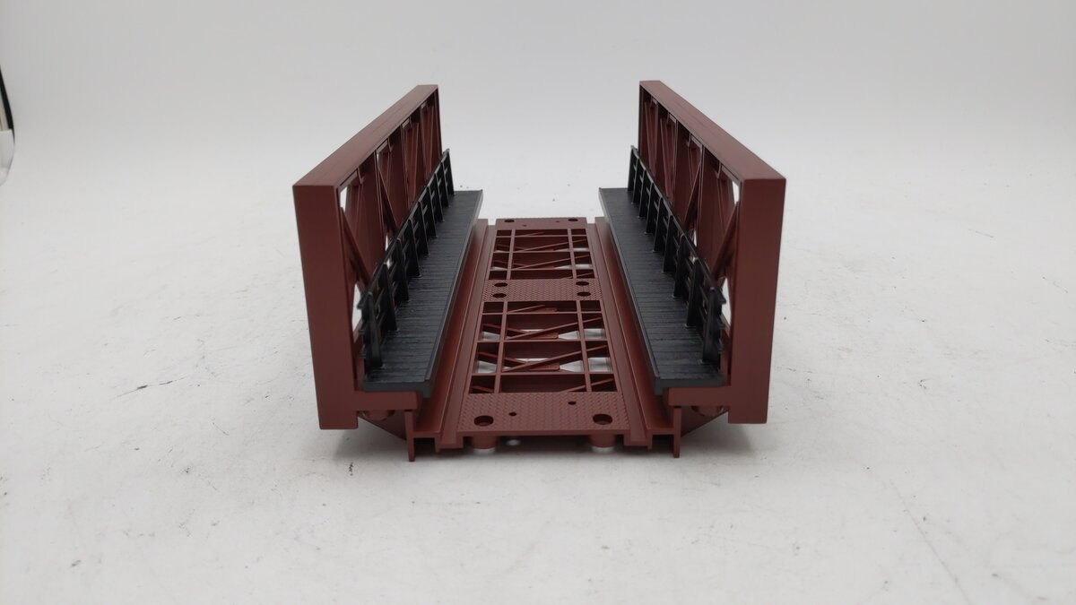 MTH 40-1032 O Gauge Rust Girder Bridge and Bridge Piers