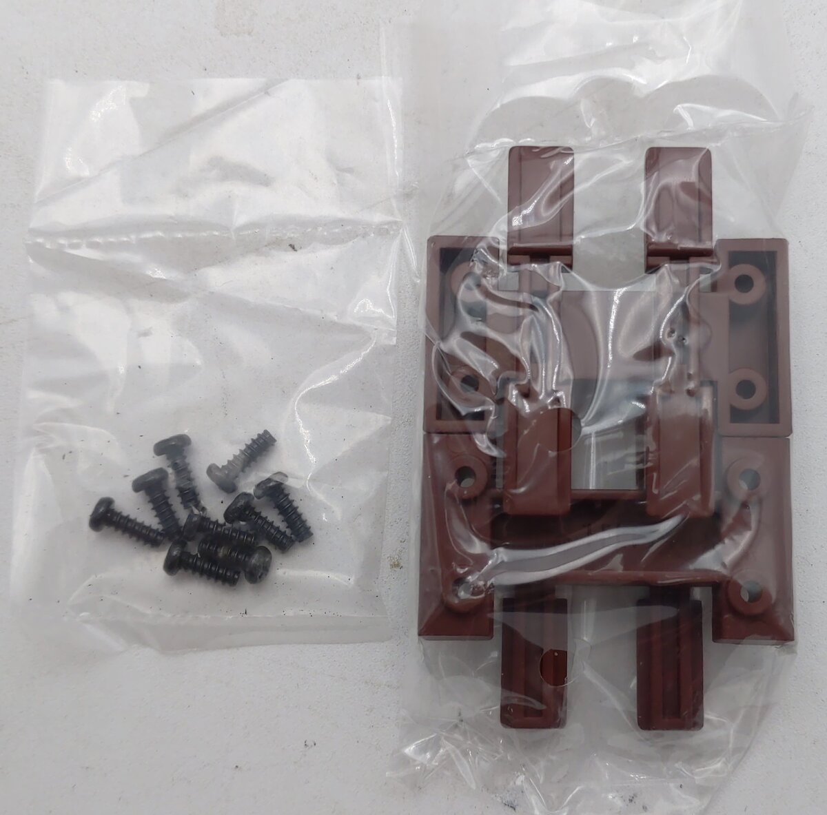 MTH 40-1032 O Gauge Rust Girder Bridge and Bridge Piers