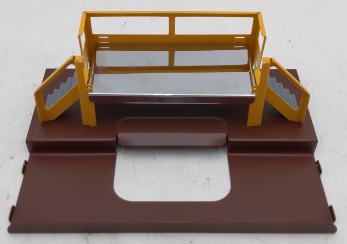 Lionel 6-36702 O Gauge Postwar Celebration Operating Bosco Milk Car LN/Box
