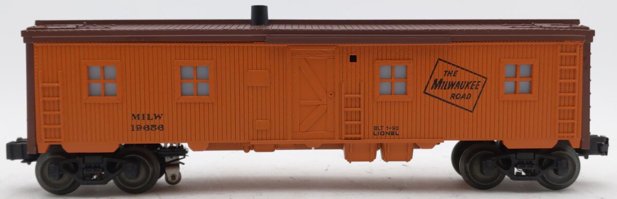 Lionel 6-19656 O Gauge Milwaukee Rd Bunk Car W/ Operating Smoke Stack