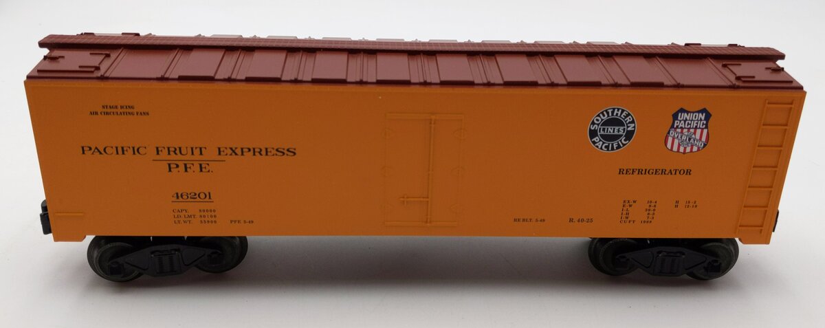 Williams 47455 O PFE 40' Refrigerator Car