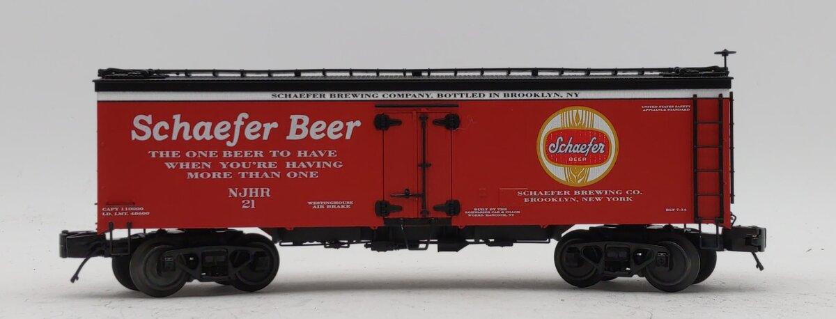 MTH 20-94425 O Scale Schaefer Beer 36' Woodsided Reefer Car #21 LN/Box