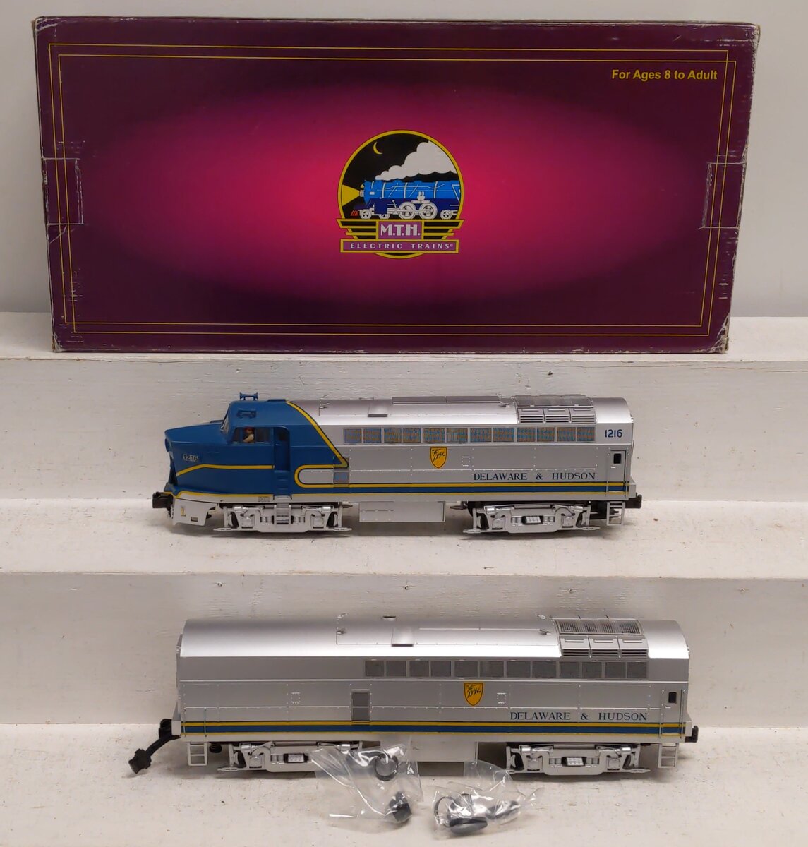 MTH 20-2730-1 D&H Sharknose AB Diesel Engine Set w/Proto-Sound 2.0 #1216 EX/Box