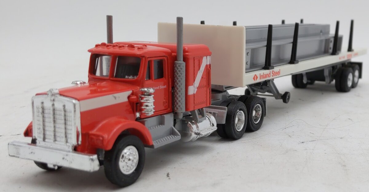Lionel 6-12819 O Gauge Inland Steel Flatbed Tractor Trailer W/Stakes #12819 LN/Box