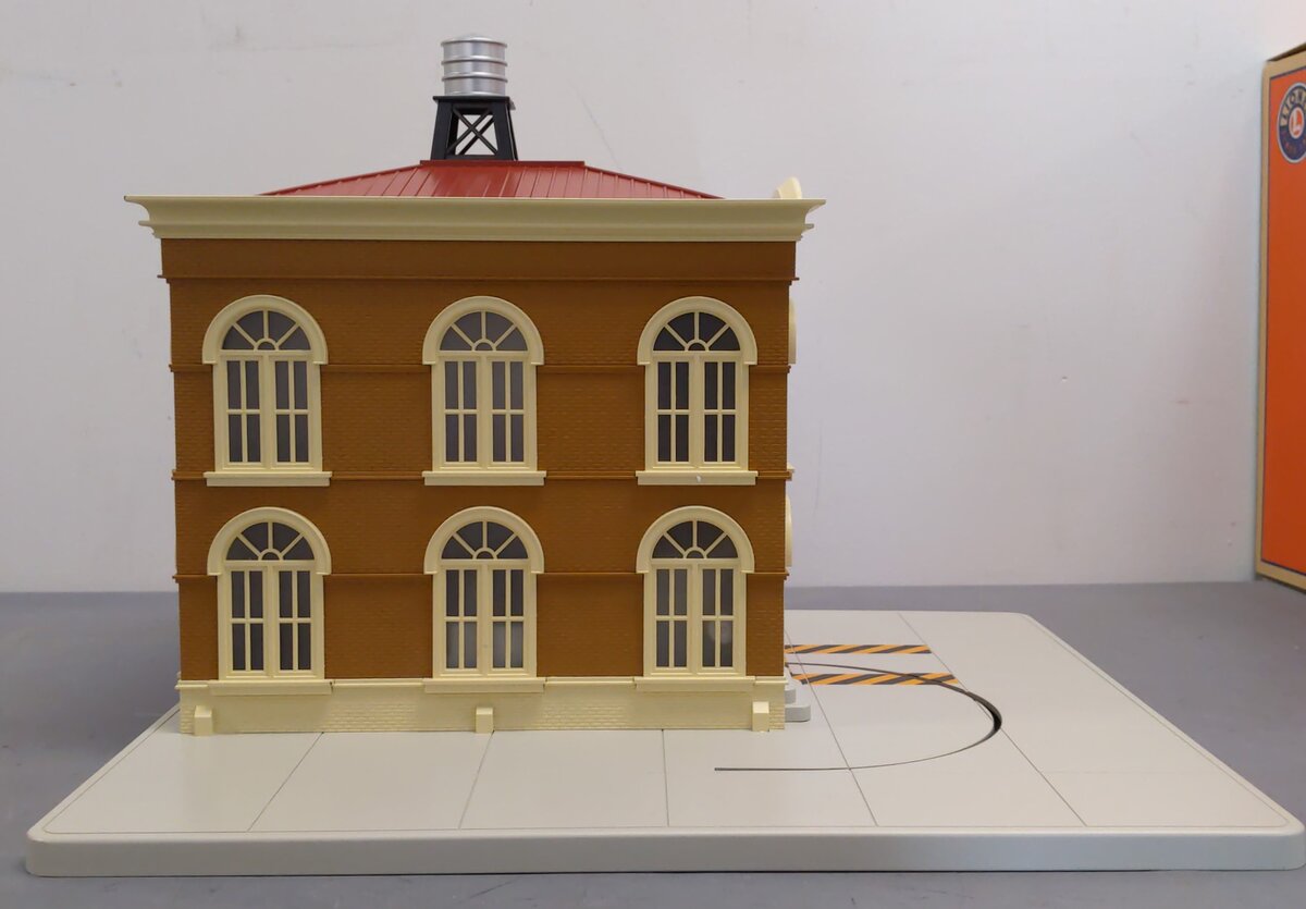 Lionel 2229150 Plug-Expand-Play Firestation