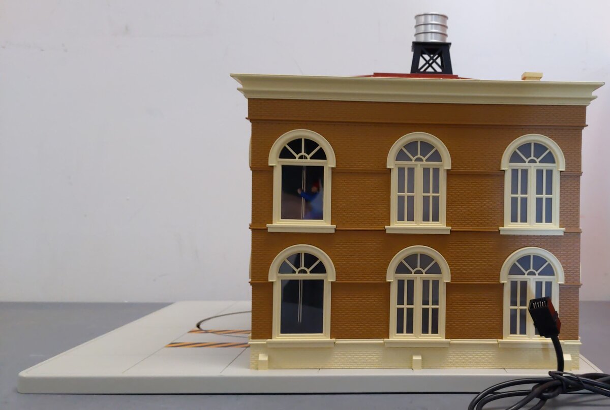 Lionel 2229150 Plug-Expand-Play Firestation