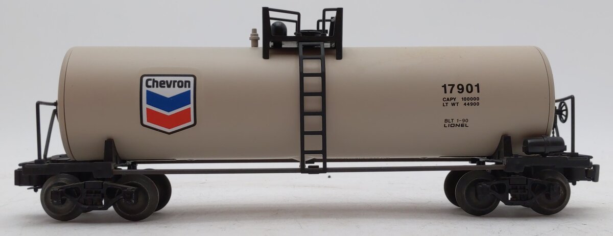 Lionel 6-17901 O Gauge Chevron Uni-body Tank Car LN/Box