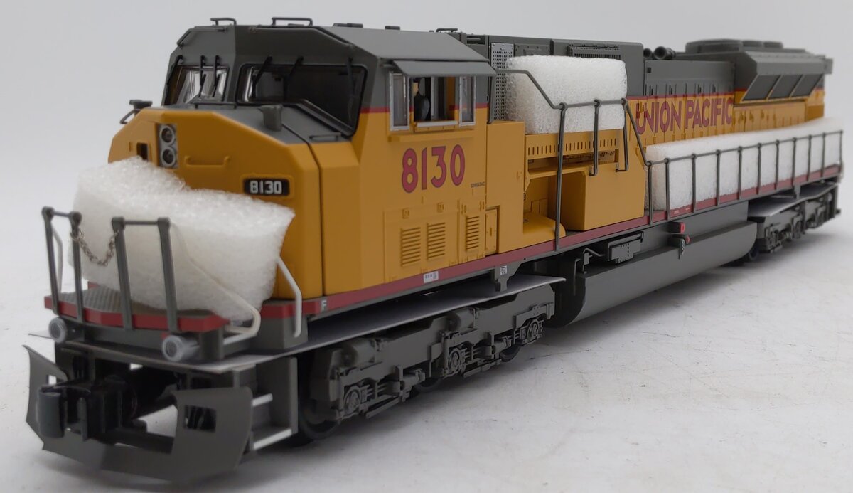 Lionel 6-82761 Union Pacific Legacy SD90MAC Diesel Locomotive #8130