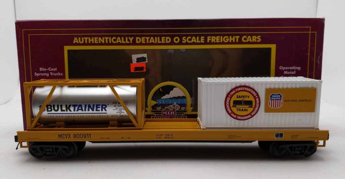 MTH 20-95223 O UP Flatcar w/Tank Container & 20' Container