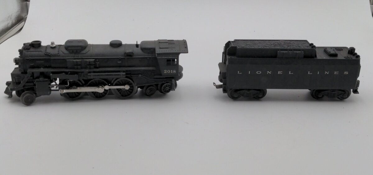 Lionel 2018 Vintage O 2-6-4 Die-Cast Steam Locomotive w/6026W Tender VG/Box