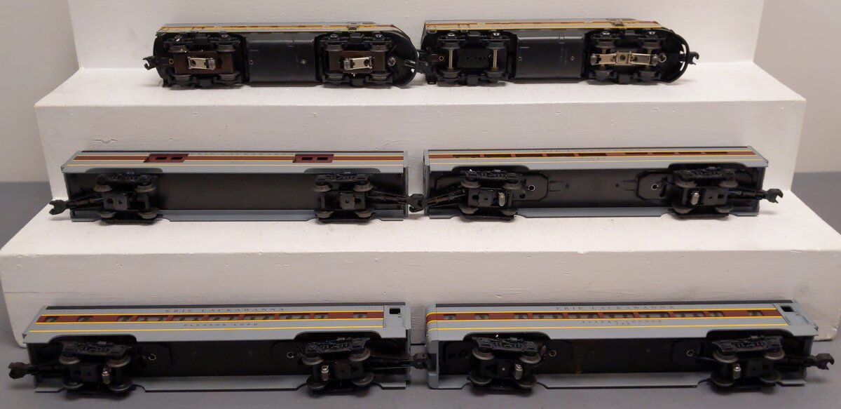 Lionel 6-29122 O Gauge Erie Lackawanna F3 AB Diesel Passenger Train Set EX/Box