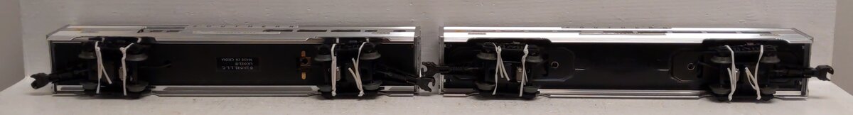Lionel 6-39157 O Gauge Southern Aluminum Passenger Car (Set of 2) LN/Box