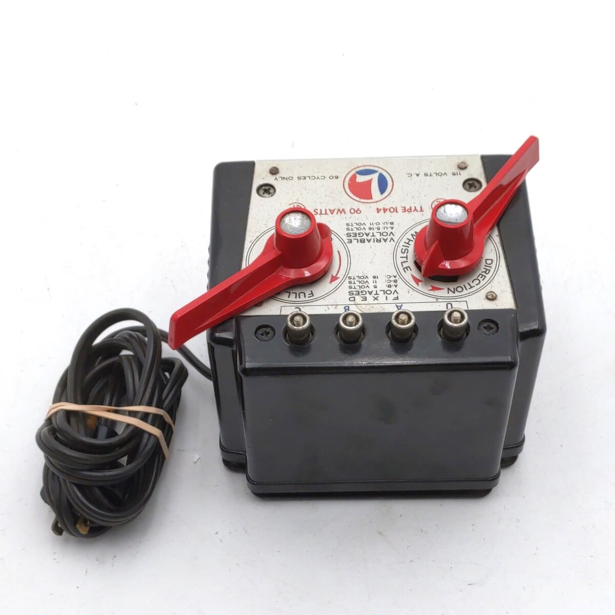 Lionel 1044 Vintage O 90 Watt Transformer w/Whistle Control Lionel 1044 Vintage O 90 Watt Transformer w/Whistle Control