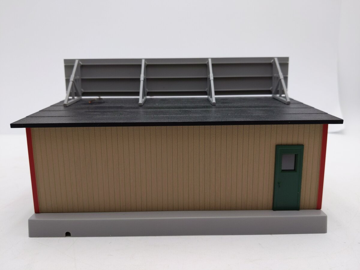 MTH 30-90577 O Christmas Trees Road Side Stand with Operating Christmas Lights