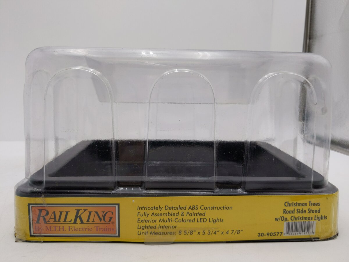 MTH 30-90577 O Christmas Trees Road Side Stand with Operating Christmas Lights