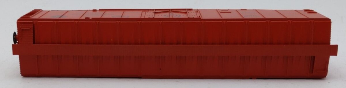 Roundhouse HO ART 1362 50' FMC Plug Door Insulated Boxcar #2345 - Kadee Couplers EX/Box