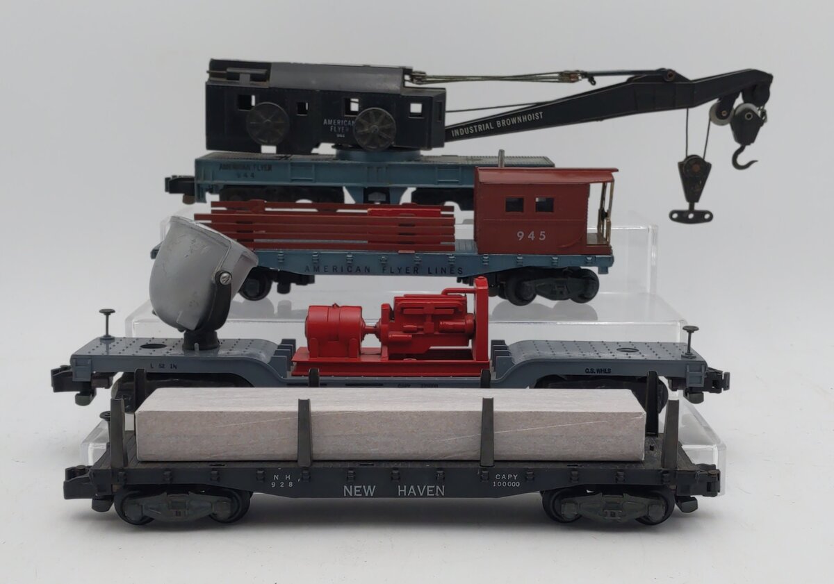 American Flyer Vintage S Assorted Freight Cars: 928, 944, 945, 7210 [4] VG/Box